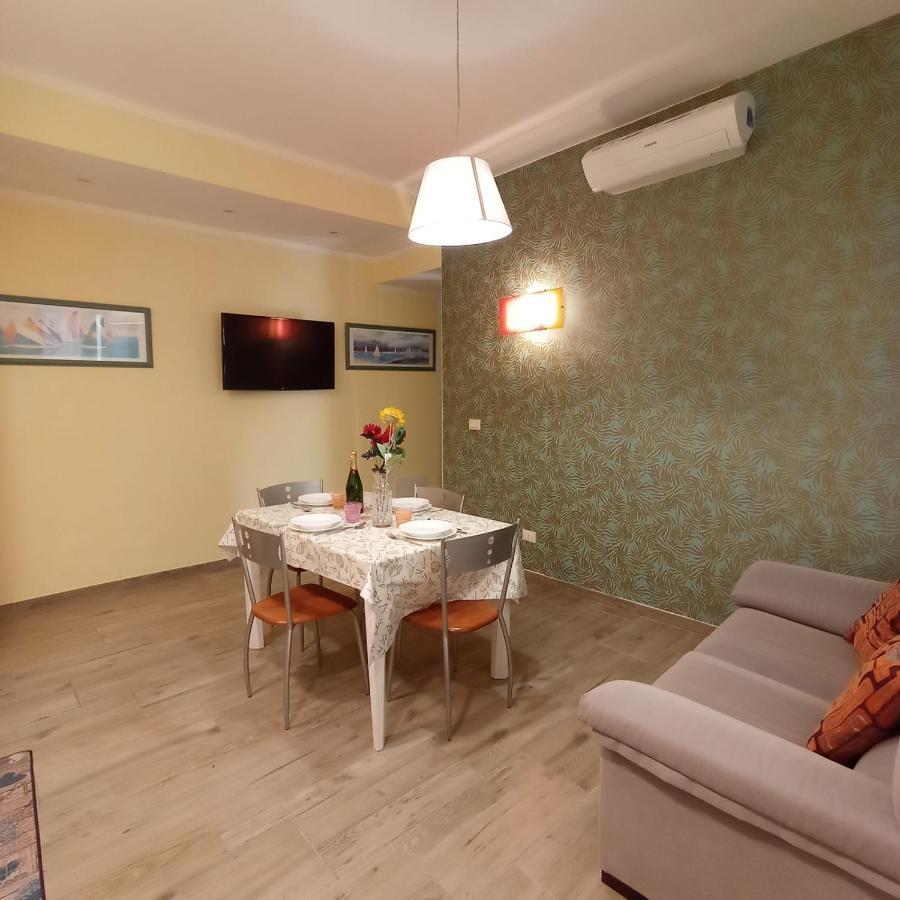 Piazza Mazzini 21 Apartment Loano Exterior photo